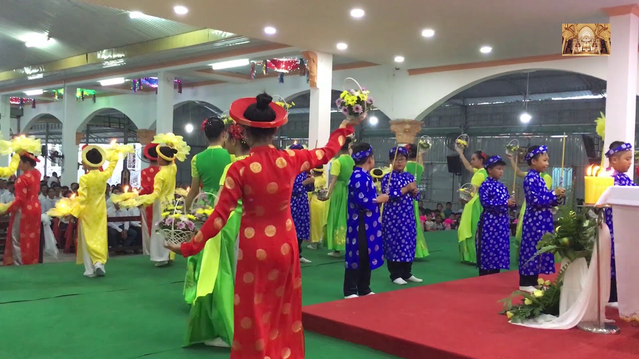 Tiến Vào Nào!!! - Nhóm Sách Thánh Gx Tân Thông