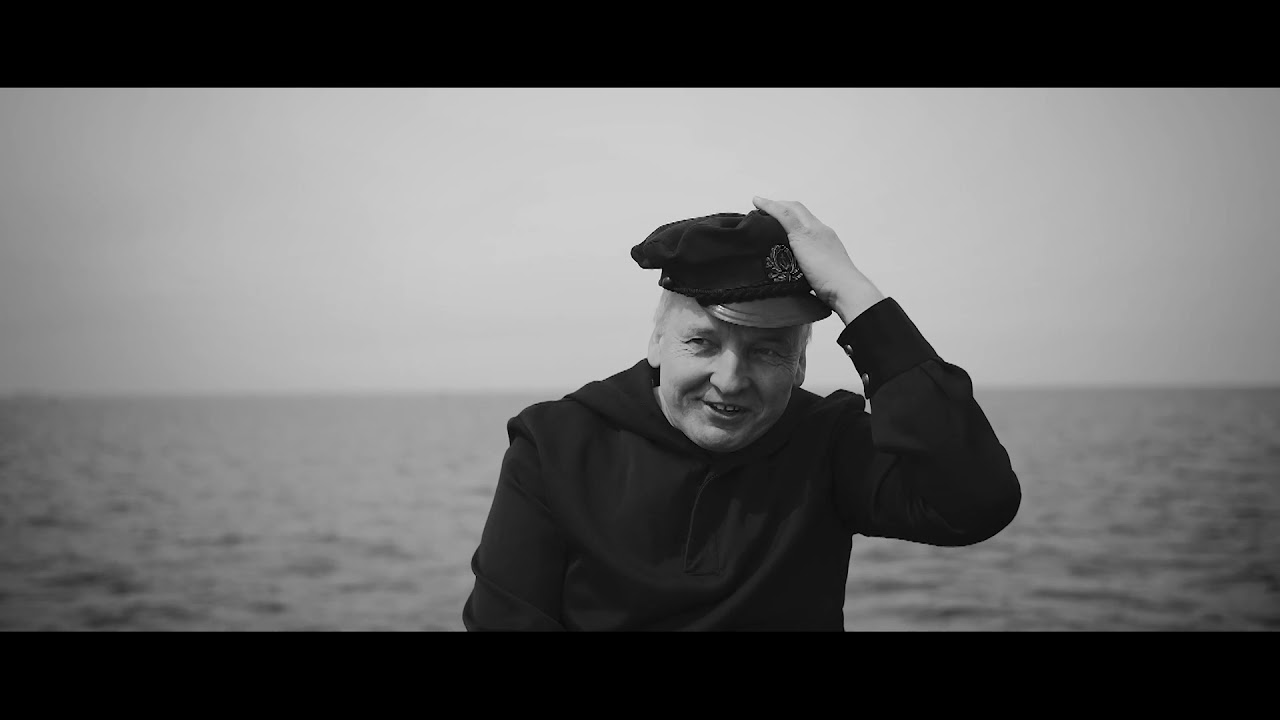 JŪRNIEKIEM IESTĀJAS SAULAINAS DIENAS - Vīru kopa &ldquo;Vilki&rdquo;