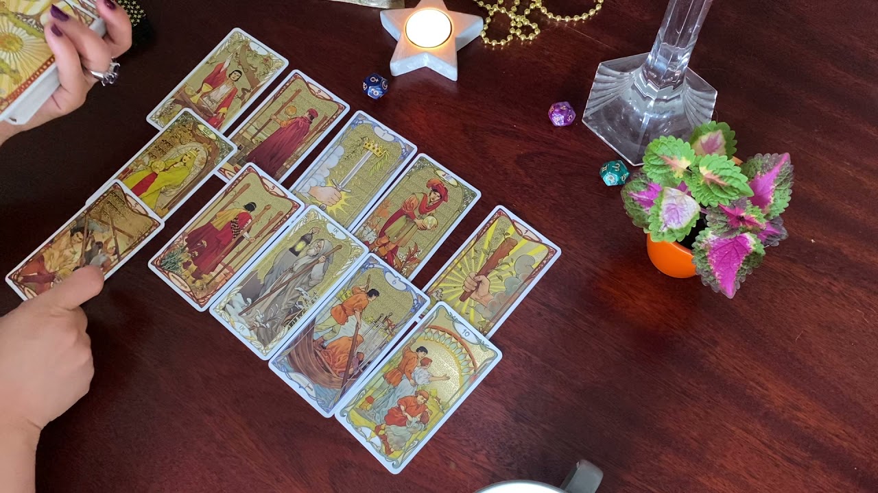 فال عشقی فکوس. فال روابط کات شده. چی درموردم فکر میکنه؟ آیا برگشت داریم؟