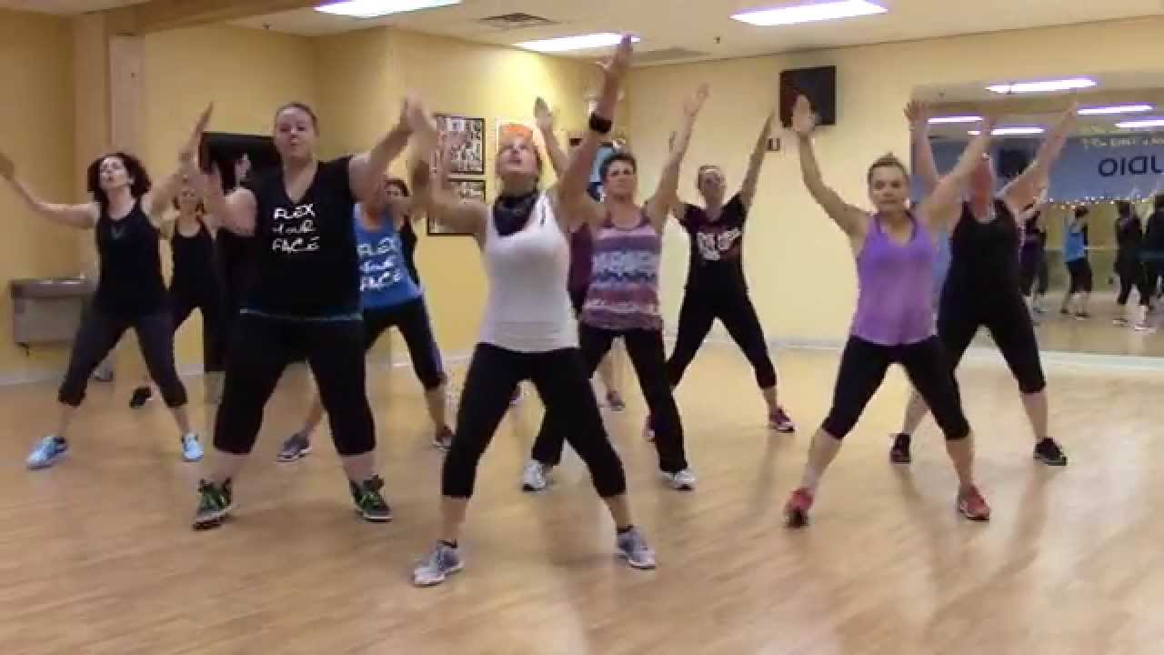 LetGo Fitness Zumba&reg; Fitness Warm-Up - DJ Baddmixx Humpty Mix