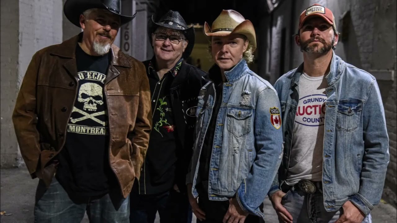 Johnson's Creek - Burn It Up - Radio Interview 92.9 CFCO Chatham Kent's Country