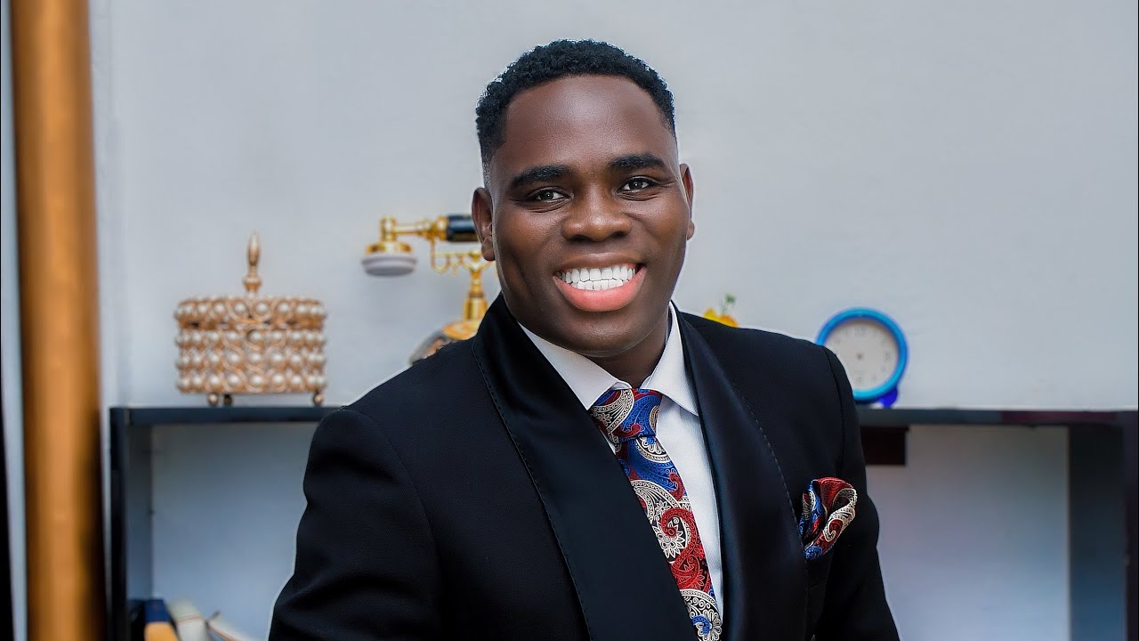 A wonderful present by Jackson Quaye  🥺🙏birthday worship ￼🙏