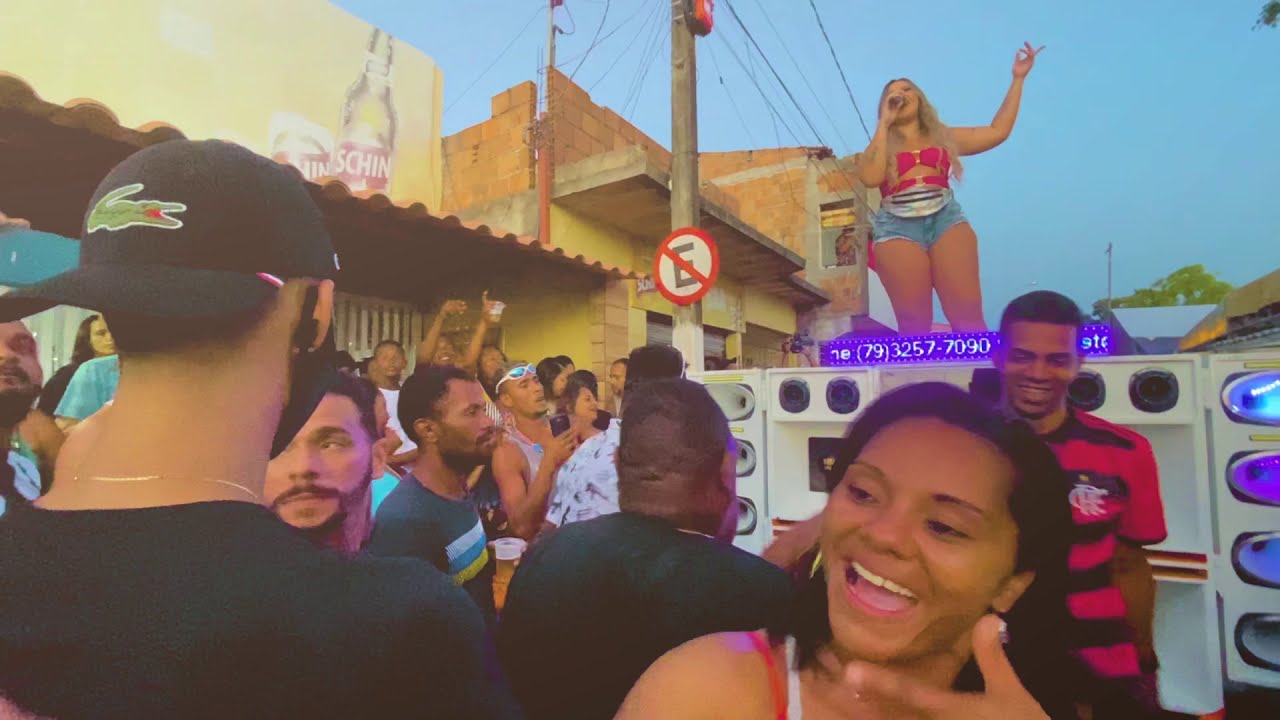 LIENE SHOW - N&Atilde;O VALORIZOU (CACHA&Ccedil;A E PARED&Atilde;O) CLIPE OFICIAL