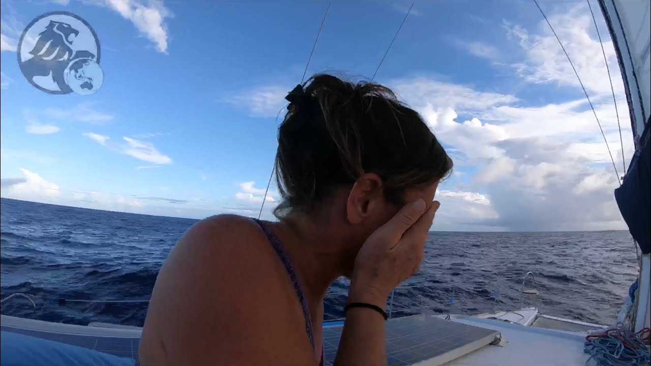 # 23 Confinement au coeur de l’océan Indien jour 23/ Magalie craque, elle n’en peut plus 🥺 Difficile
