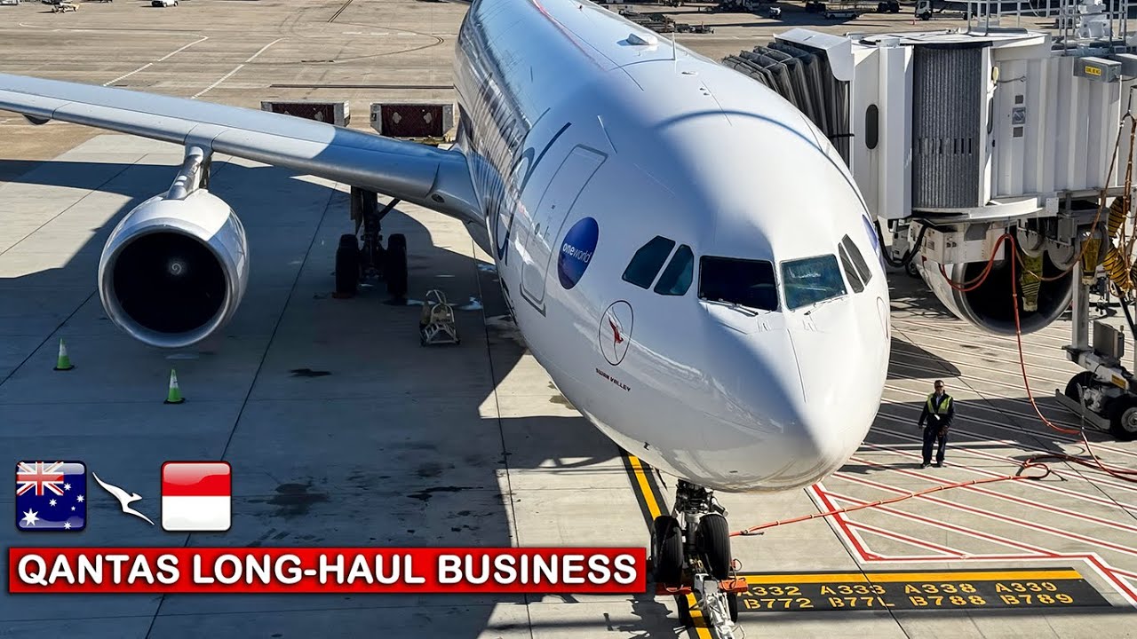Flying Qantas A330-200 Long-Haul Business Class – Any Good?