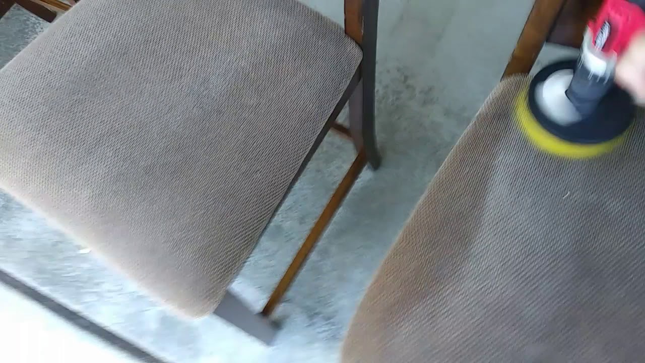 Filthy chairs Easy work - Pro upholstery cleaning