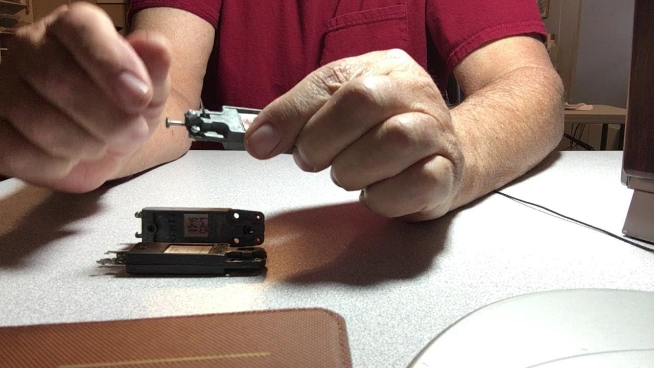 (253) Replacing a Crystal cartridge with a newer type. P-51-2