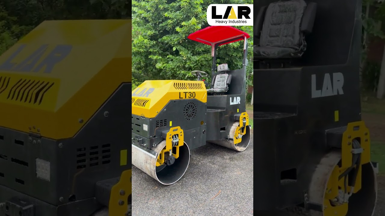 Vibratory roller LAR LT30 / Rodillo vibratorio tandem LAR LT30 - video 4
