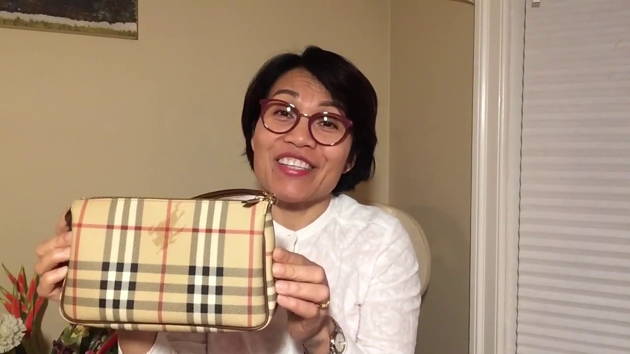 BURBERRY  Pochette from goodwill. REAL or FAKE ???