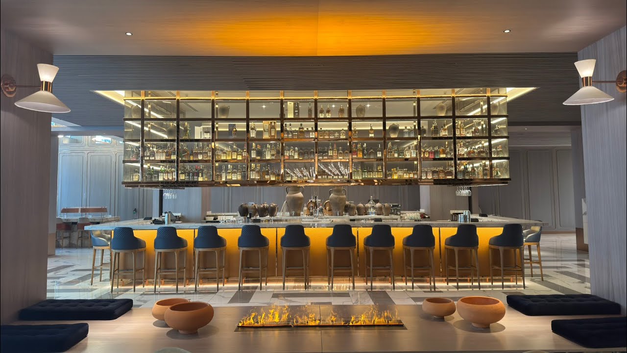 InterContinental Barcelona - 1 King Classic City View for St. George's Day