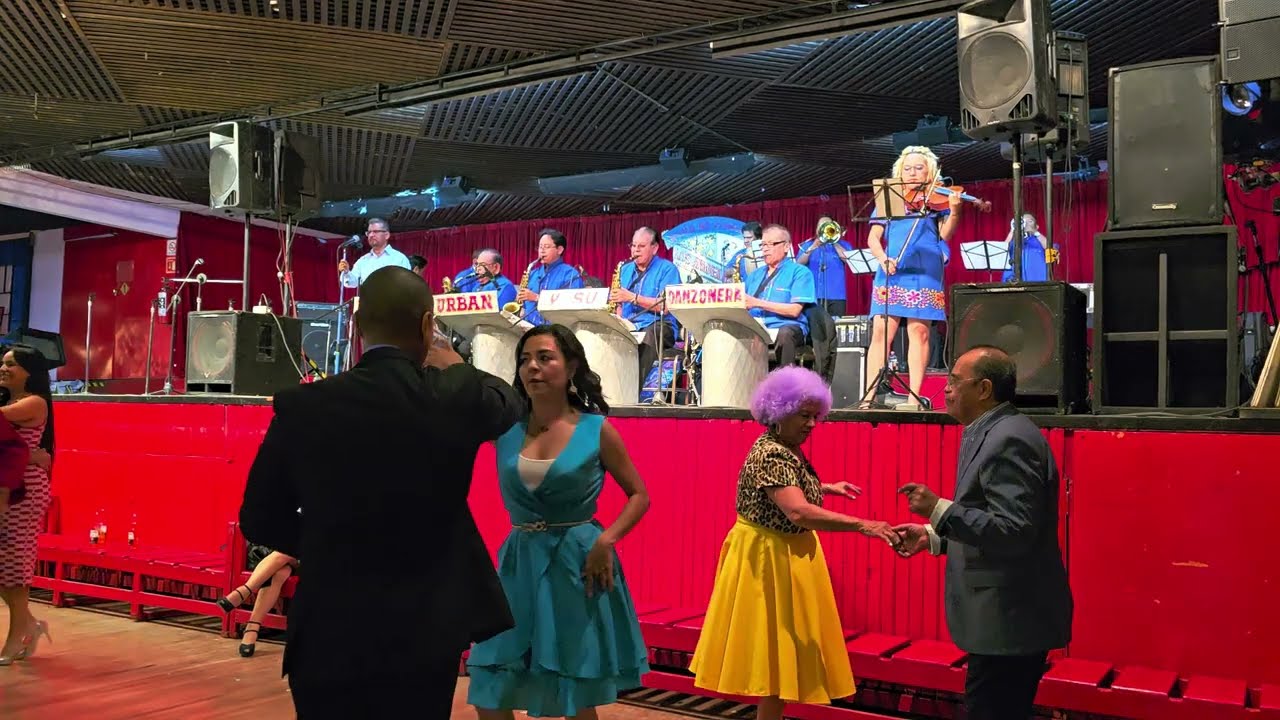 Danzonera de Felipe Urban - Segundo Turno en el Salon los Angeles - HDR