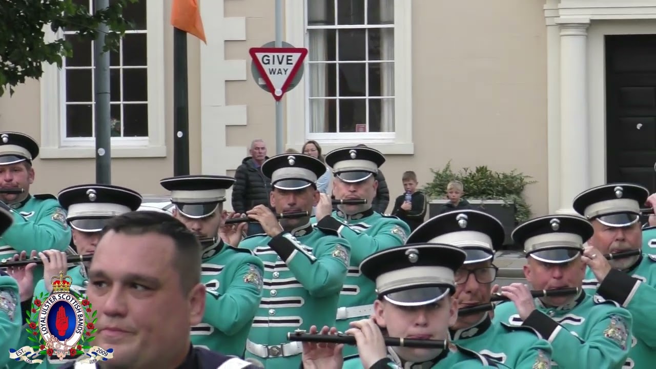 Ulster Grenadiers Flute Band before their own annual parade (Full Route) 01/09/23