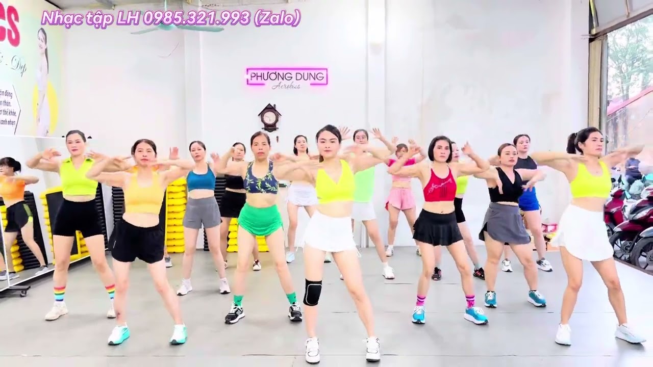 Bài tập Aerobic Eo sau giúp thon gọn bờ vai | Music Ngày em đến Remix (Cheri Cheri Lady) | 185 |