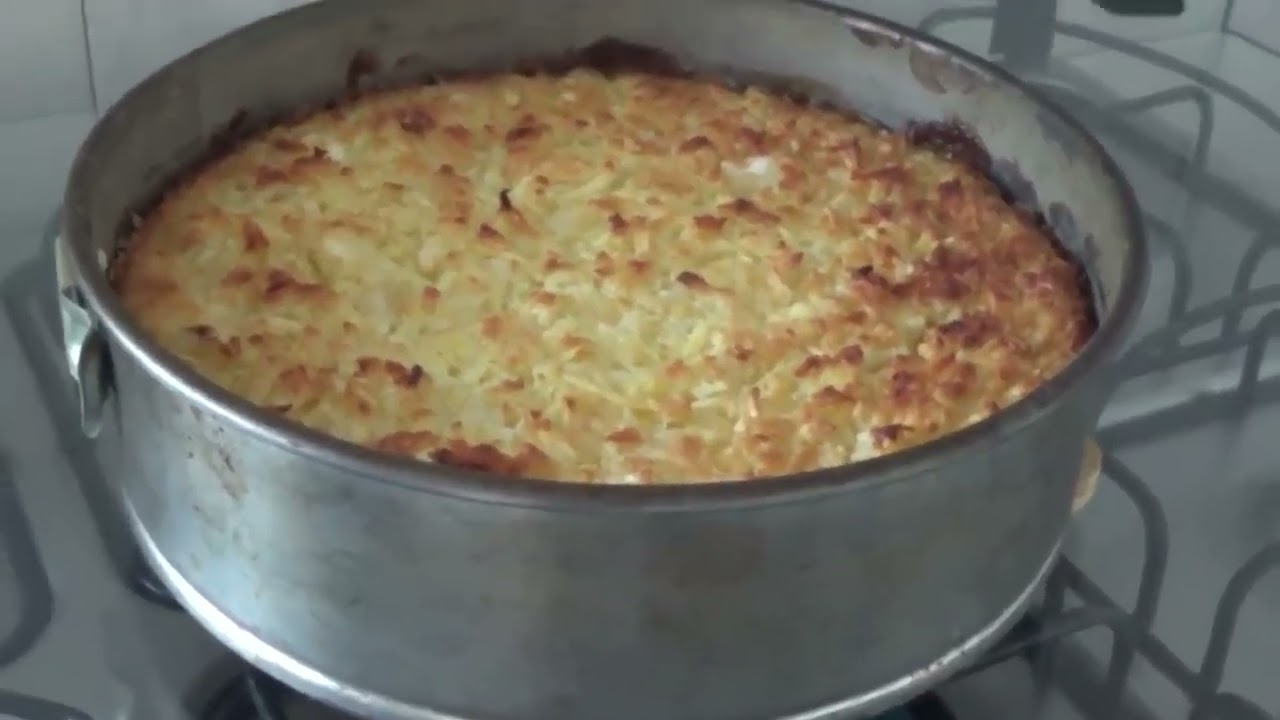 Bolo de Mandioca com Coco FÁCIL DE FAZER!