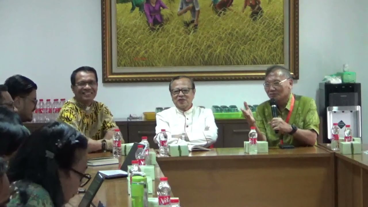 Kunjungan Pendeta Muda GPIB Ke Katedral Membahas Ekumene Dan KeIndonesiaan Bersama Uskup KAJ