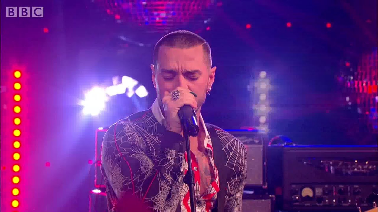 McBusted - Air Guitar - Top of the Pops - BBC