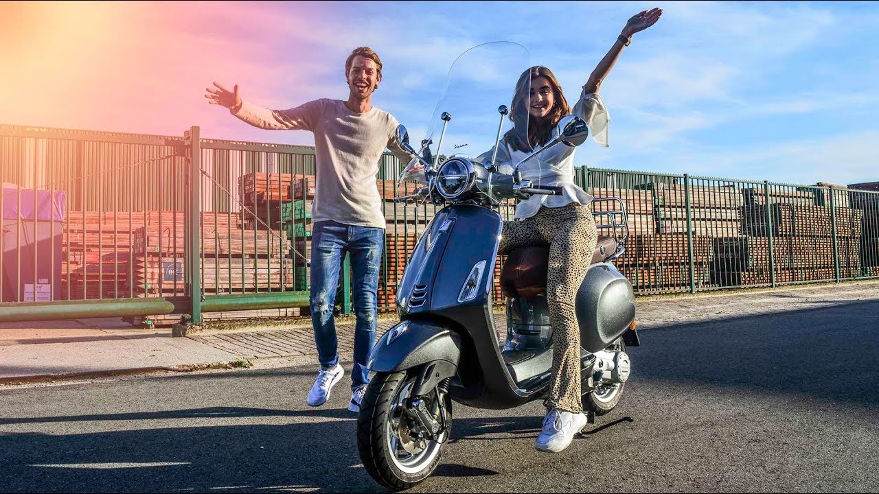 DE NIEUWE VESPA PRIMAVERA VAN ROSALIE 😍!!