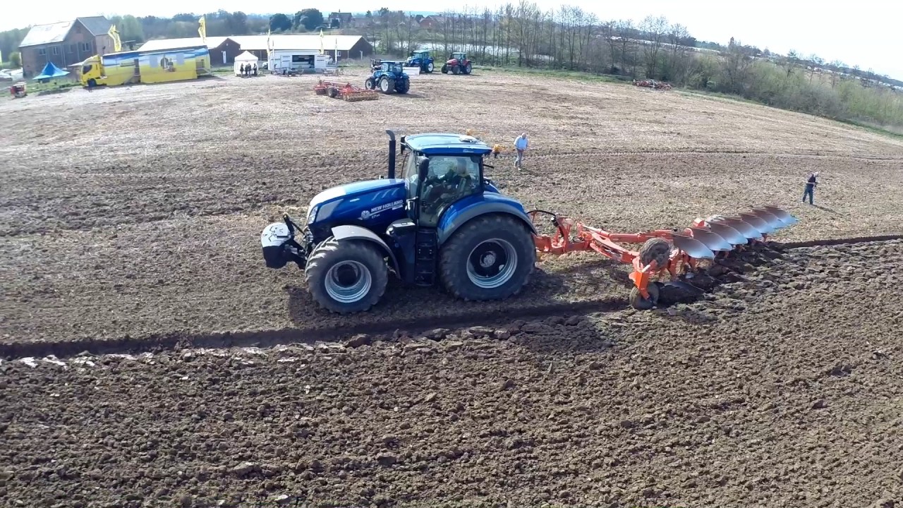 New Holland T7 Promotional Tour in Kent