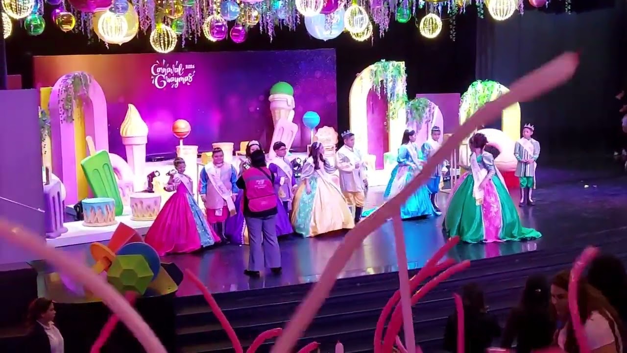 Sorpresa Me Lleve al Iniciar Reinado Infantil Carnaval & Su Amigo Rochon blogs2nd(official video) HD