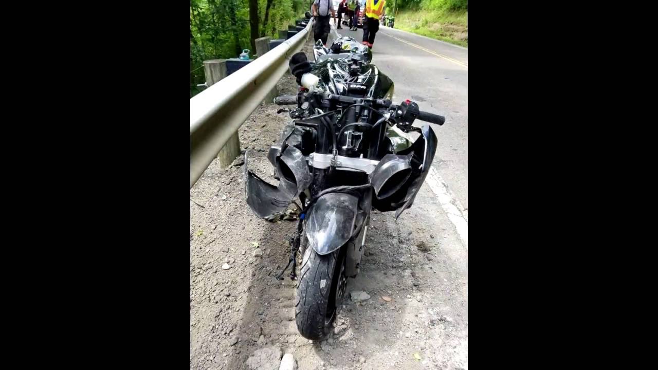 SHOCKING MOTORCYCLE CRASH WITH AFTERMATH RIDER FREEZES UP DURING CURVE