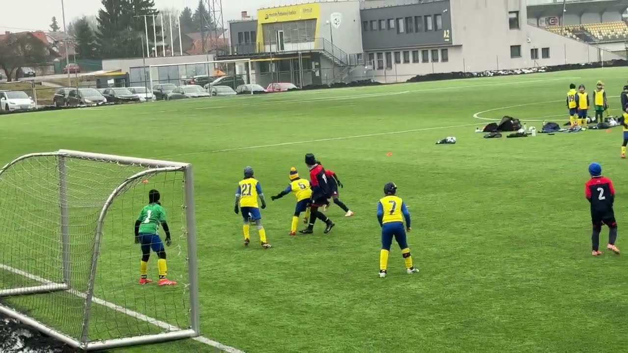 FK Pohronie vs FC ViOn U10 | 2. polčas 2/2026 Highlights ⚽