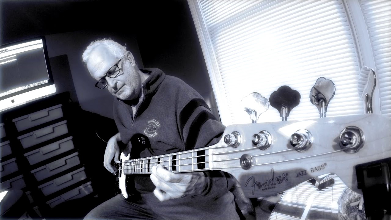 Rush  -   Malignant Narcissism - Bass Cover
