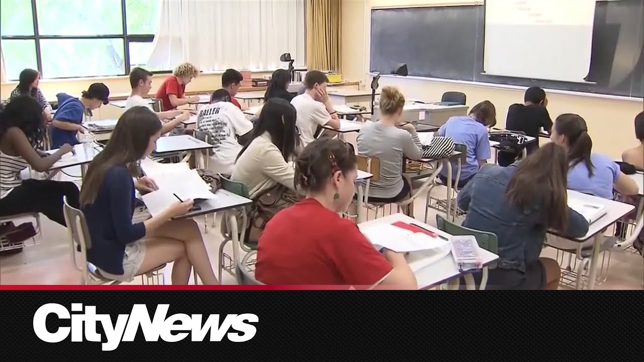 Rise in non-teachers filling in at Toronto schools