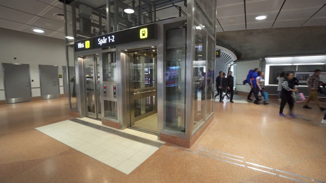 Sweden, Stockholm City, 3X SMW elevator - going from train to subway platform