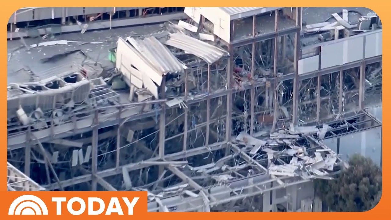 Searchers Scramble to Find Survivors After Japan Earthquake