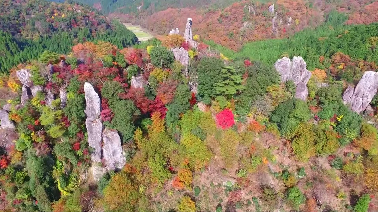 耶馬渓　　（立羽田の景）　空撮