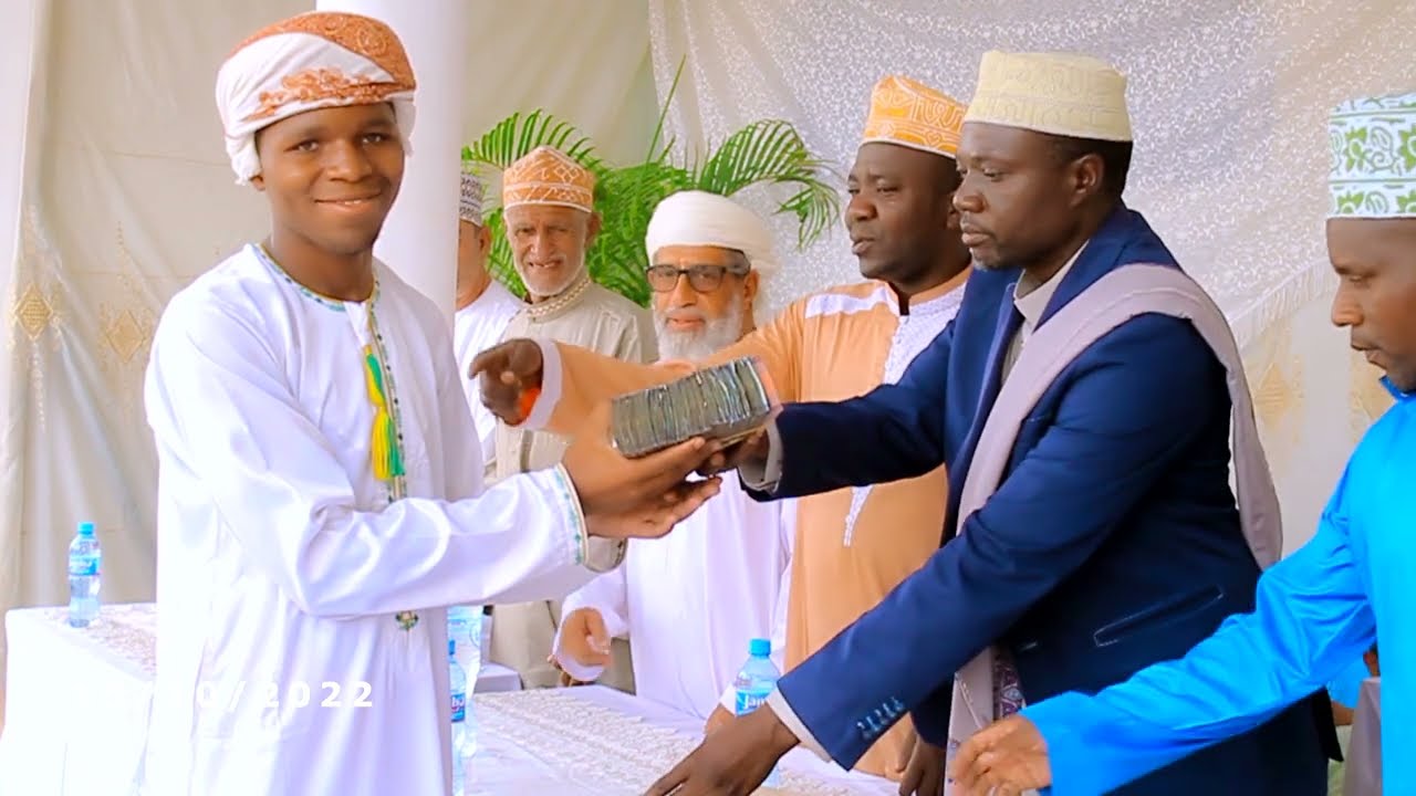 mashindano ya qur an tabora Mahad Oman mshindi apewa million Moja Shekh Mavumbi atia neno