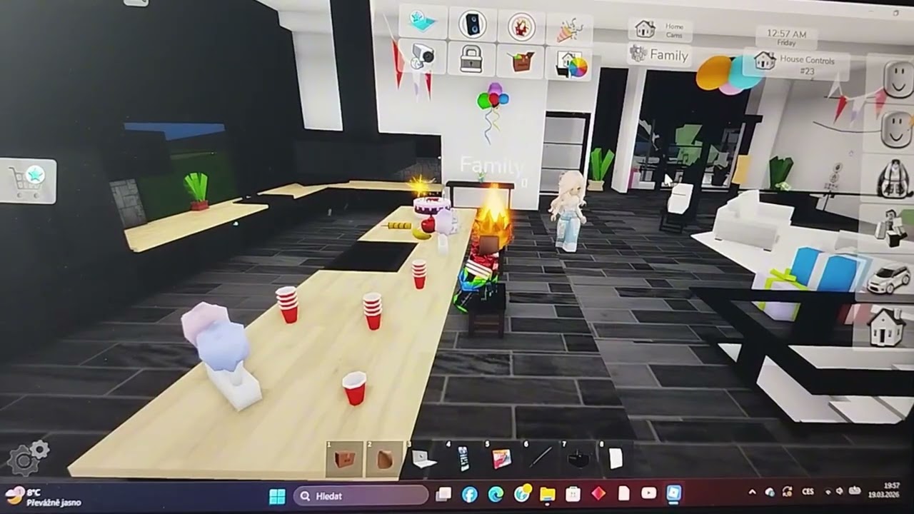 měl jsem svátek a moje máma zapoměla na můj svátek ale pak mi koupila moje nové auto