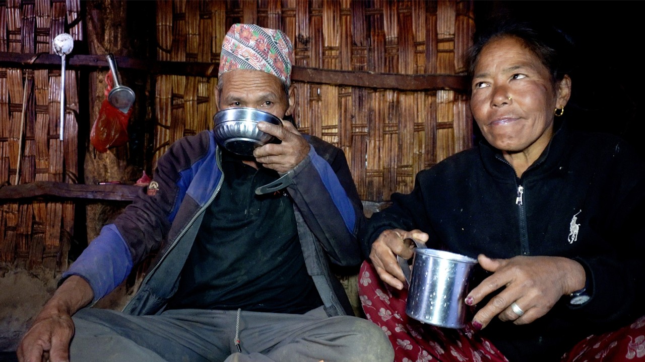 jungle man & his wife love corn juice || village couple || family in the jungle || rural Nepal ||
