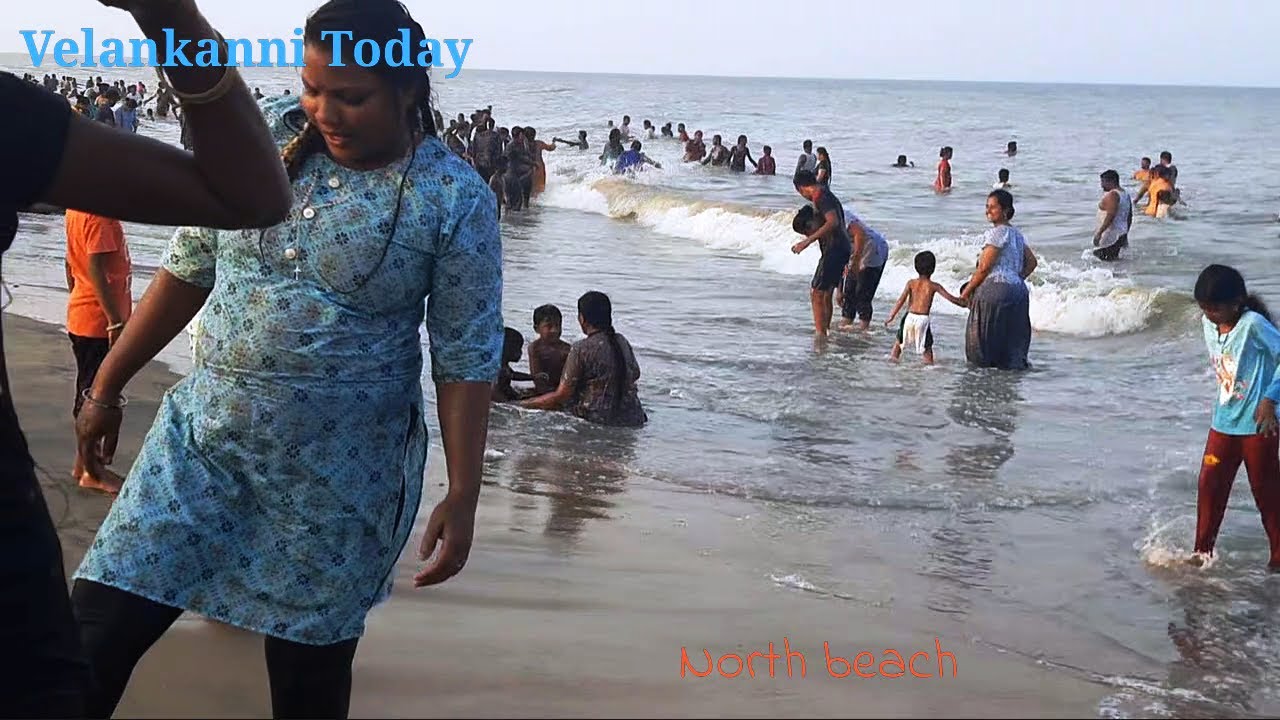 Velankanni Beach 5 கி மீ தூரத்திற்கு தெற்கு பொய்யூர்  வரை நீராடிய அன்னையின்  பக்தர்கள் 20523/Part1