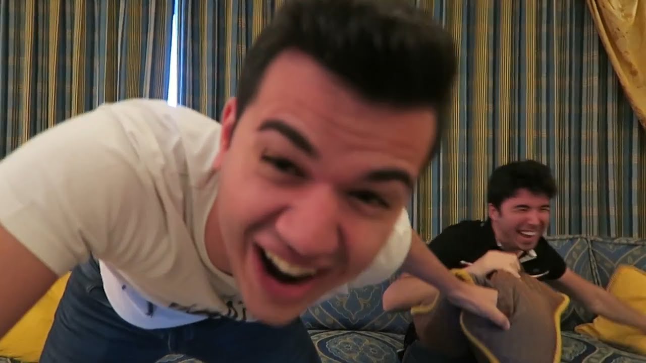 NOS JUGAMOS 3000$!! Willyrex Y sTaXx