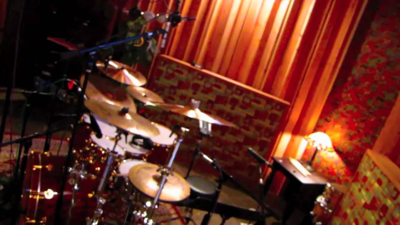 Roberto Serrano At Sonic Ranch Studios (sep 2010)