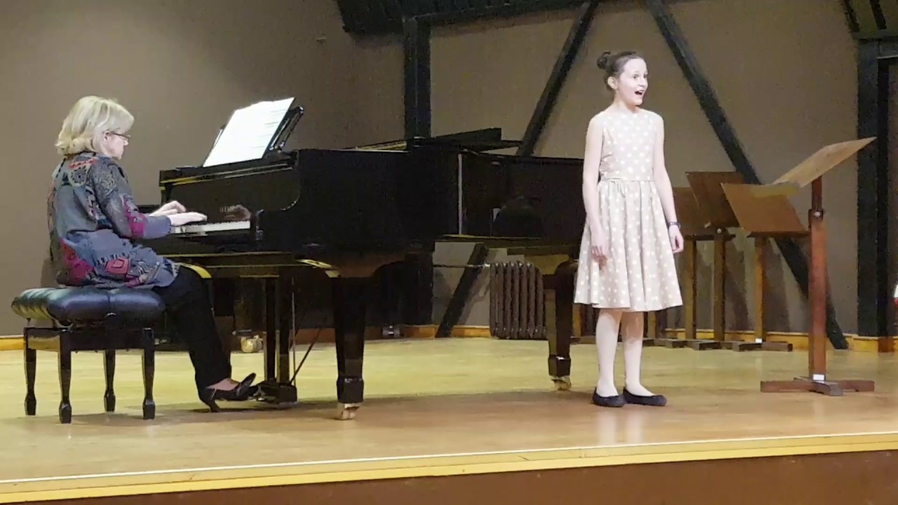 Pstrąg Franz Schubert śpiewa po polsku  Helena Czech 11 lat