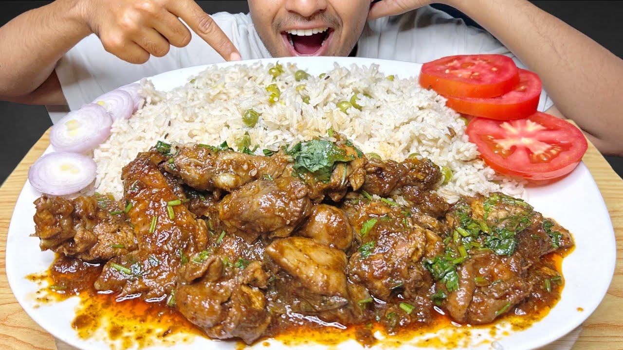 Eating Tasty Tasty chicken Masala Curry With Mater Pulao Eating So #chicken #eating #food 