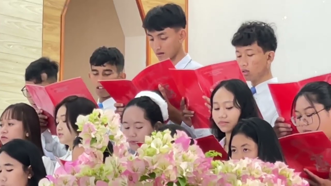 ĐÓN XUÂN NĂM MỚI TRONG PHƯỚC HẠNH CHA BAN - THANH NIÊN NAUSRI - PHƯỜNG BLAO 