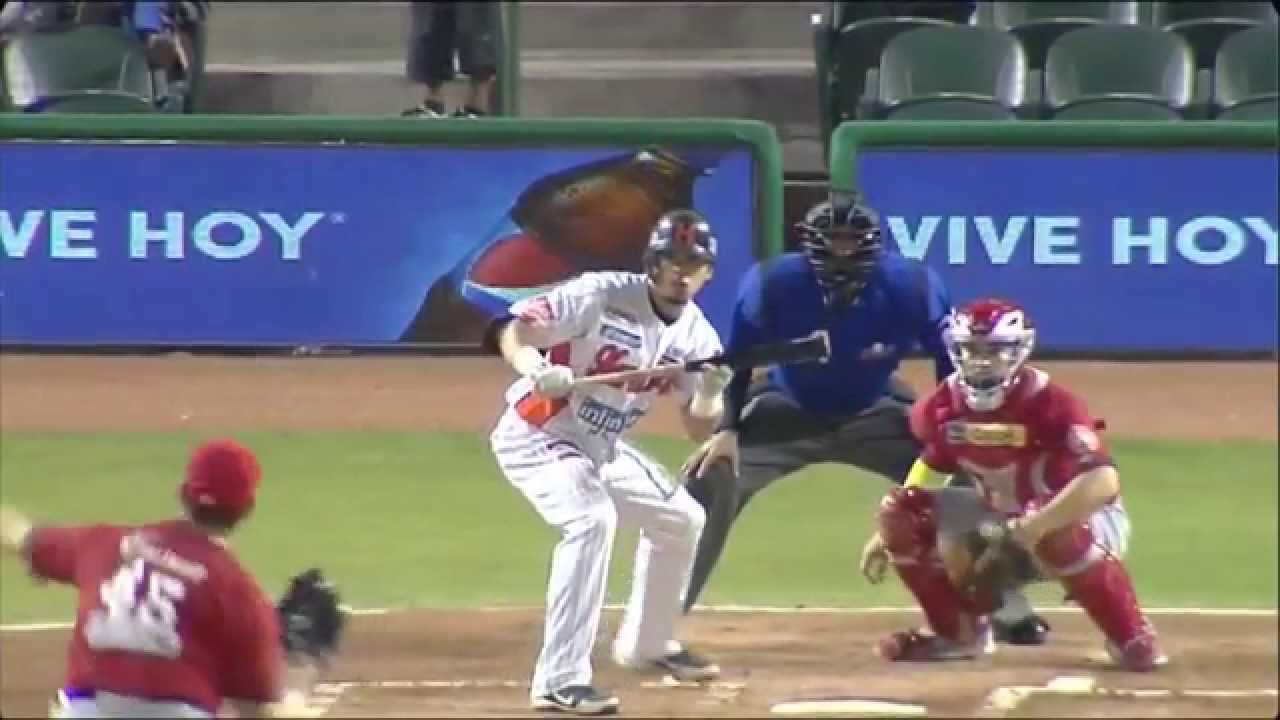 Sebastian Elizalde recibe tremendo pelotazo en el rostro