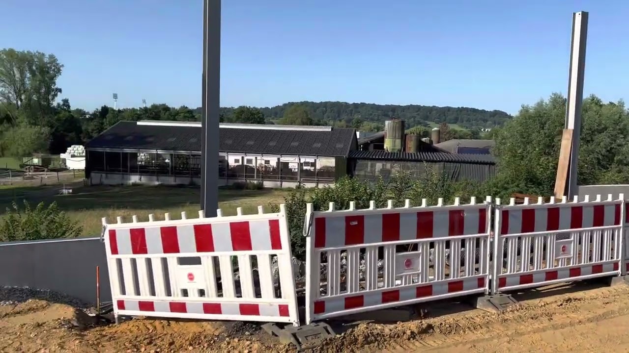 Mercedes-Benz X350d V6 Turbo auf der BAB 4 Baustelle mit Hella Frontblitzern & Rundumleuchte