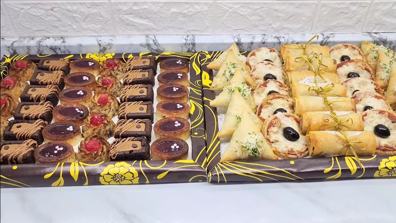 حضريهم لفطور بسرعة البرق حمري وجهك مع الكليان والعائلة😉بلاطو مملحات بدون عجين👌بلاطو مينيكيك ب2بيضات💪
