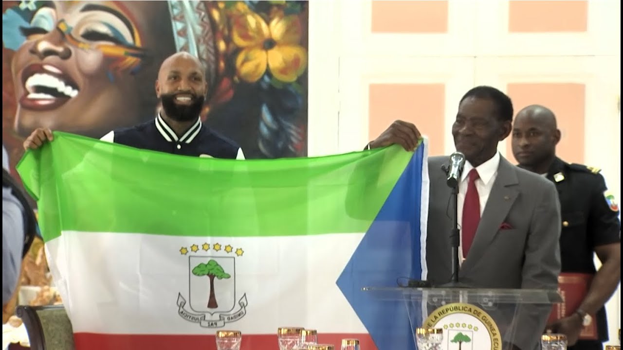 EL PRESIDENTE DE LA REPÚBLICA ENTREGA LA BANDERA NACIONAL AL NZALANG DE CARA A LA CAN MARRUECOS 2025