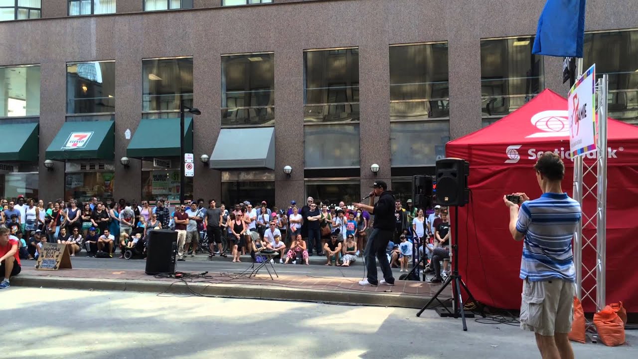 Scott Jackson.  Amazing beatbox street performance.