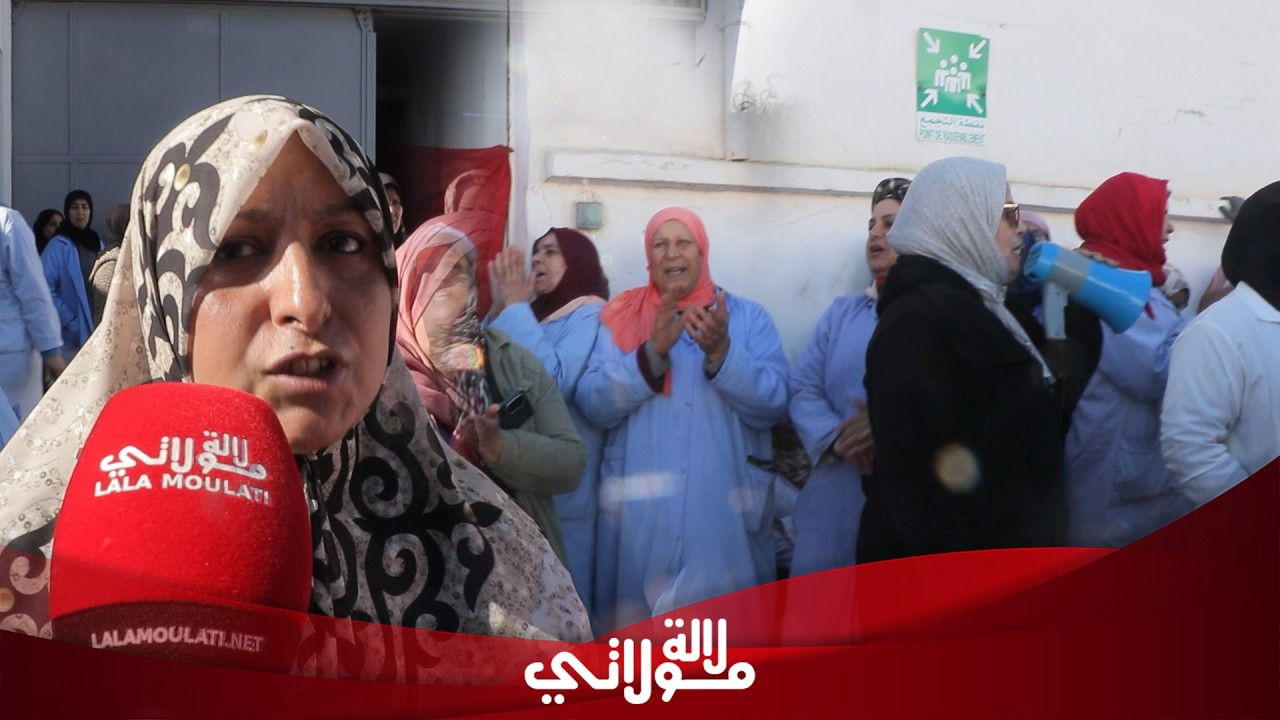 عاملات طالع لهم الدم قبل رمضان ..شركة خياطة يحتجون
