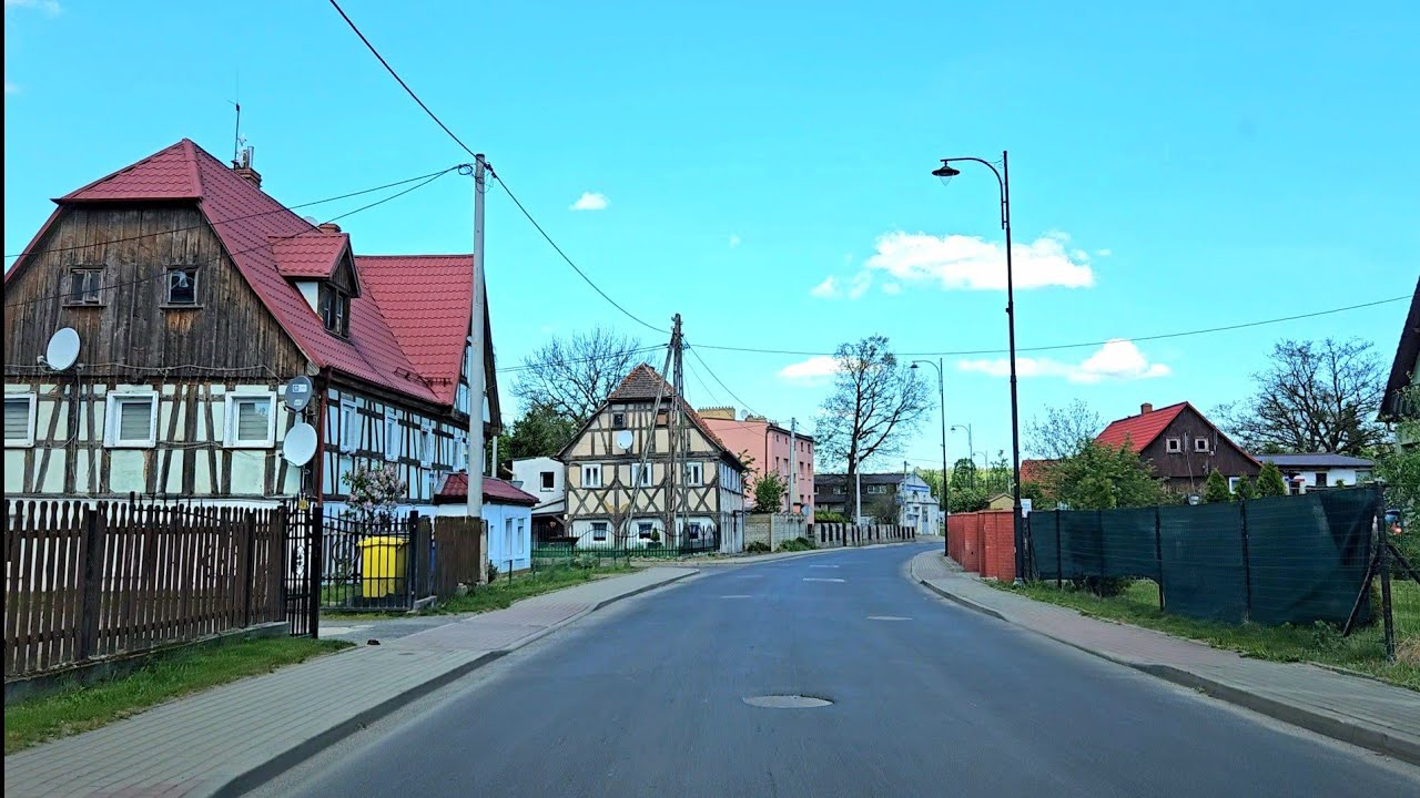 🇵🇱 Driving In Poland | Bogatynia | Most Beautiful Small Town In Poland | Spring Vibes | 4K