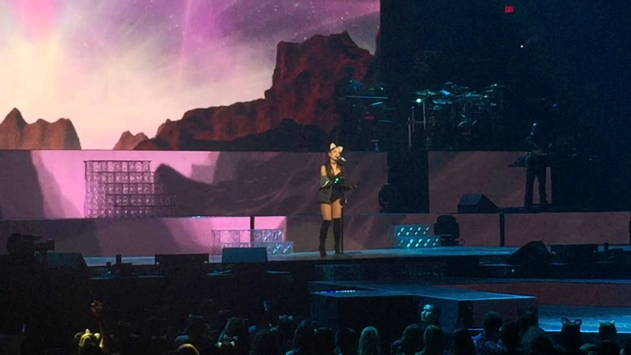 Why Try live (with Mimu Gloves) Ariana Grande, Portland, Oregon, Sept 4, 2015 Honeymoon Tour