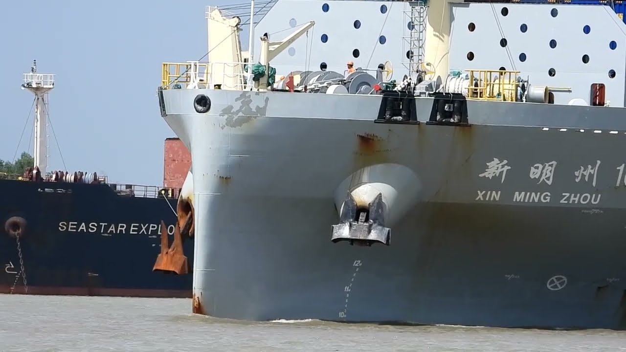 30 Minutes Amazing Relaxing Shipspotting At Vietnam's Busiest Port With Ship Details