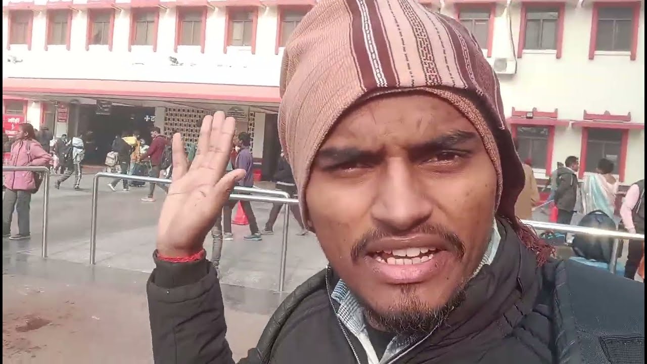 बनारस गया पर घुम नहीं पाया 🥺😒😭 EXAM के चक्कर में || YADUVANSHIAKASH | Subscribe my channel youtube