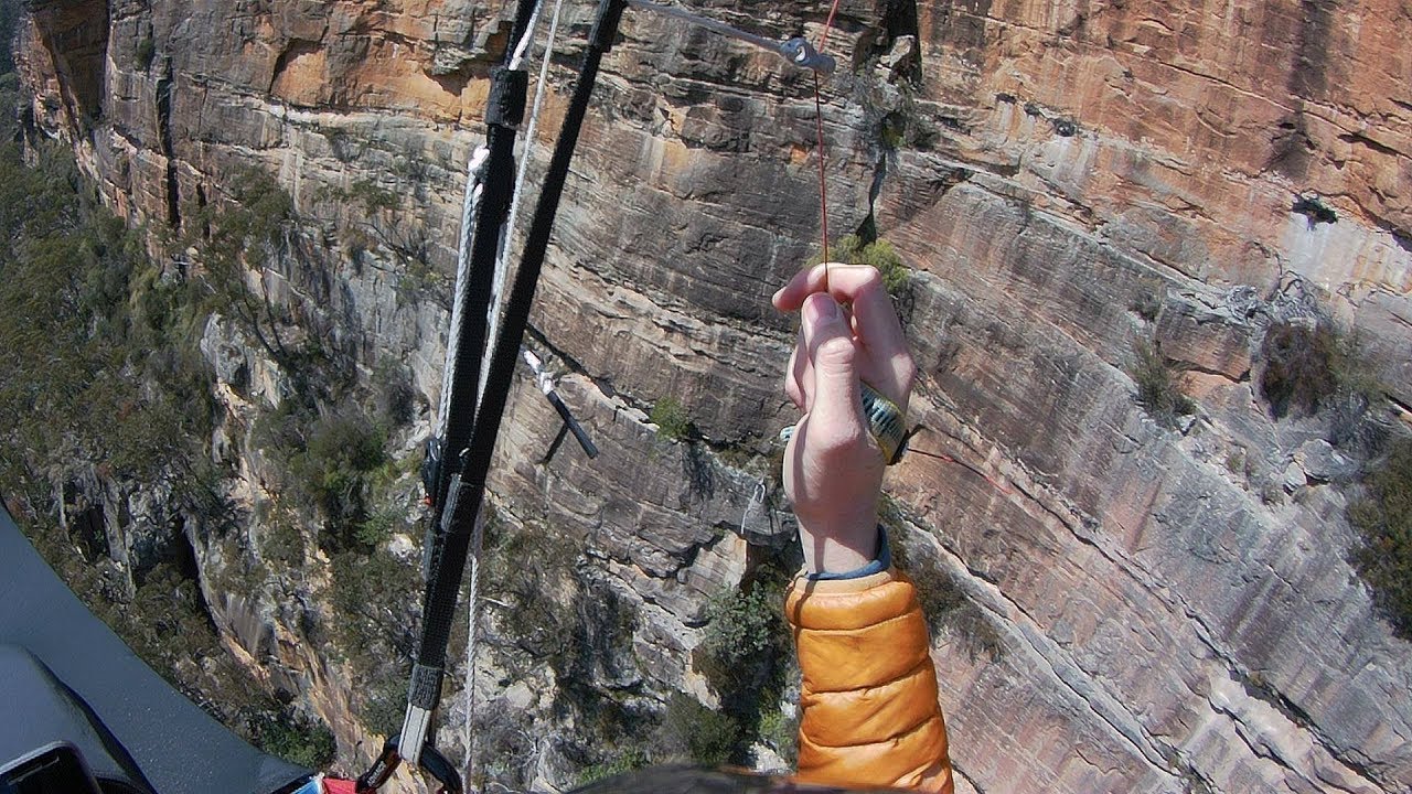Paragliding Blue mountains to Taralga